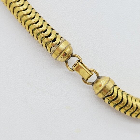 Vintage Gold Tone Wavy Snake Chain Choker Necklace Thick Round 15" Fold Over - Picture 5 of 6